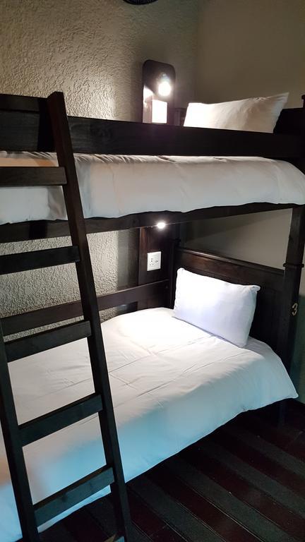 Urban Glamping Tranquil International Backpacking Village Saint Lucia Estuary Exteriér fotografie